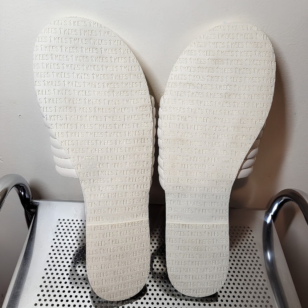 TKEES Caro Cream/Off White Sandal US W8 - Picture 5 of 6